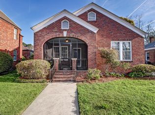 704 E 51st St, Savannah, GA 31405