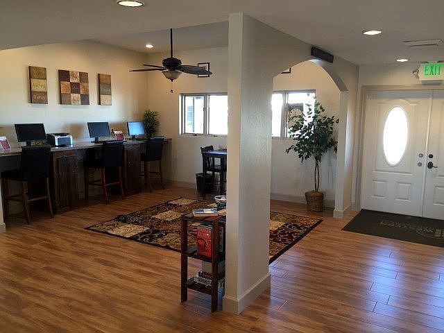 Sun Garden Manufactured Home Community Apartment Rentals - Peoria, AZ