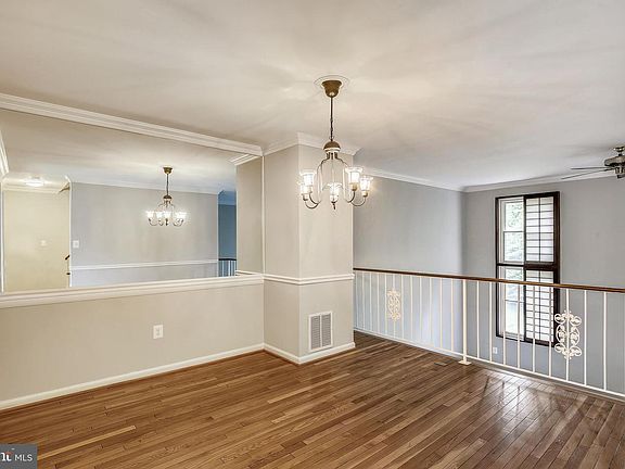 4th image of 3755 Madison Ln #31