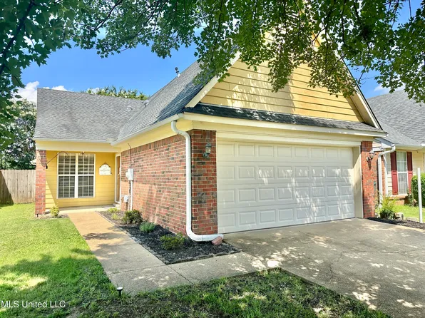 5303 Payton Dr W, Southaven, MS 38671