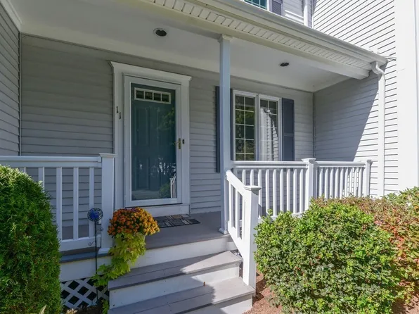 283 E Main St APT 11, Norton, MA 02766
