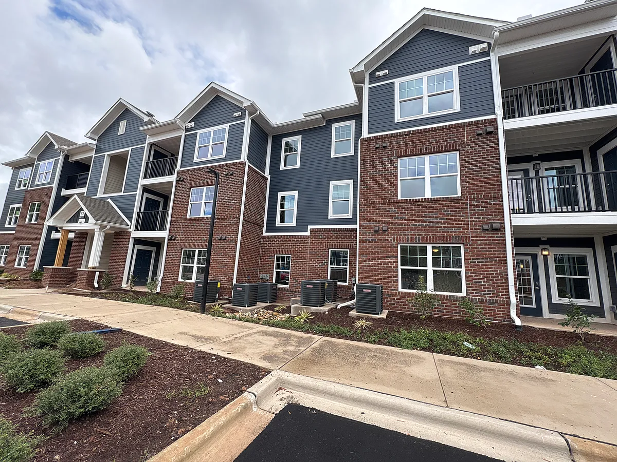 Building Photo - Trails at Twin Lakes Apartment Homes