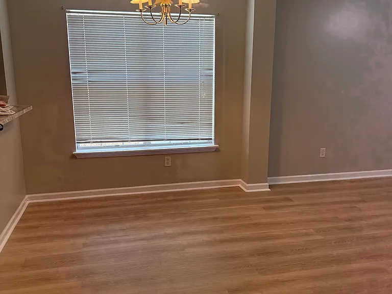 98 Stewart Pl — Photo 5