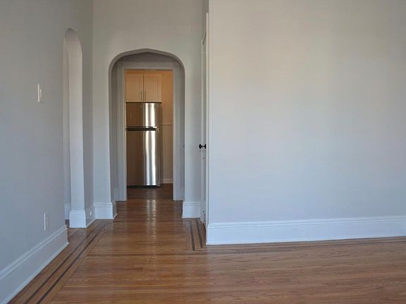 3rd image of 2605 Palisade Ave Unit 2F