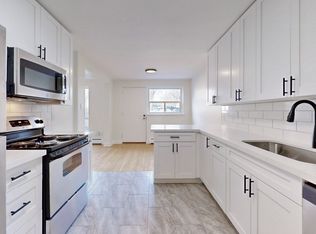 35 Swordbill Dr #719852, Toronto, ON M9A4V3