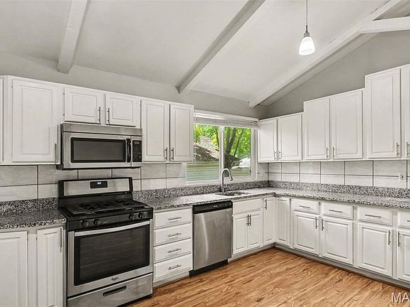 5th image of 2365 Buttonwood Ct
