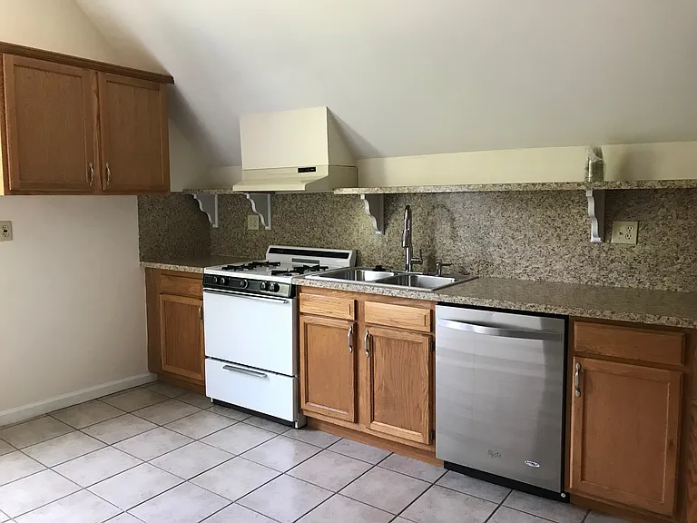 825 Orange St #3 — Photo 13