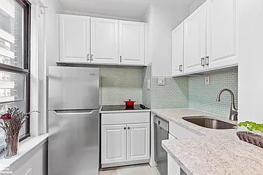 Rented by Brown Harris Stevens