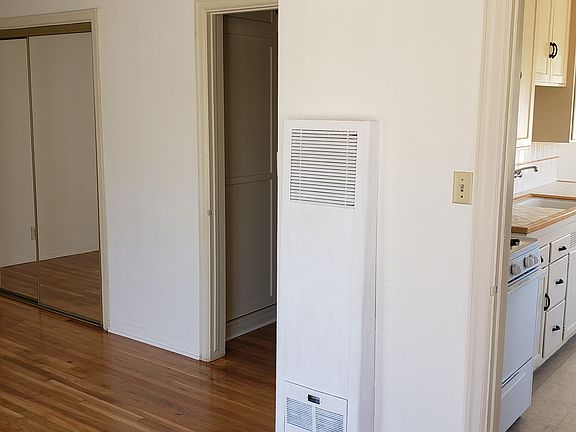 4th image of 86 Bennett Ave APT 8
