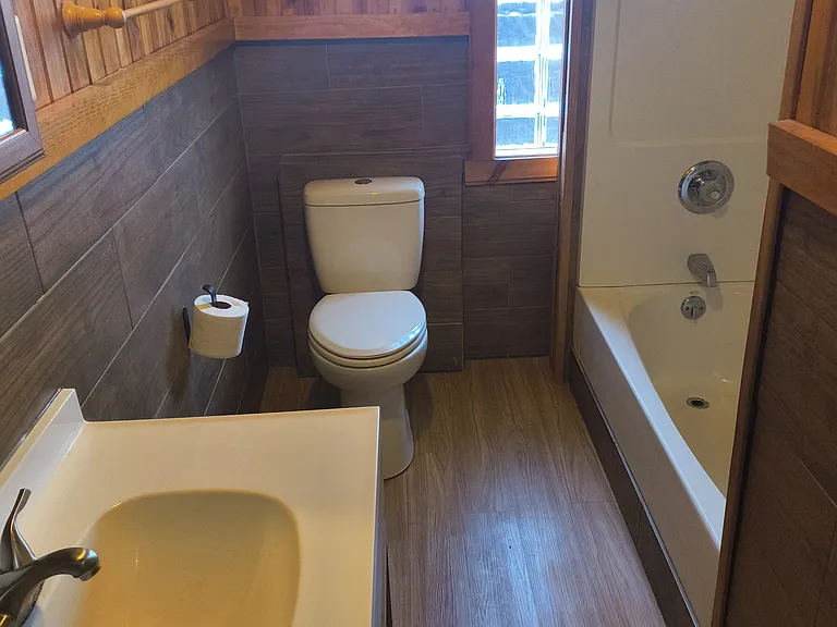216 McKean Ave #5 — Photo 15