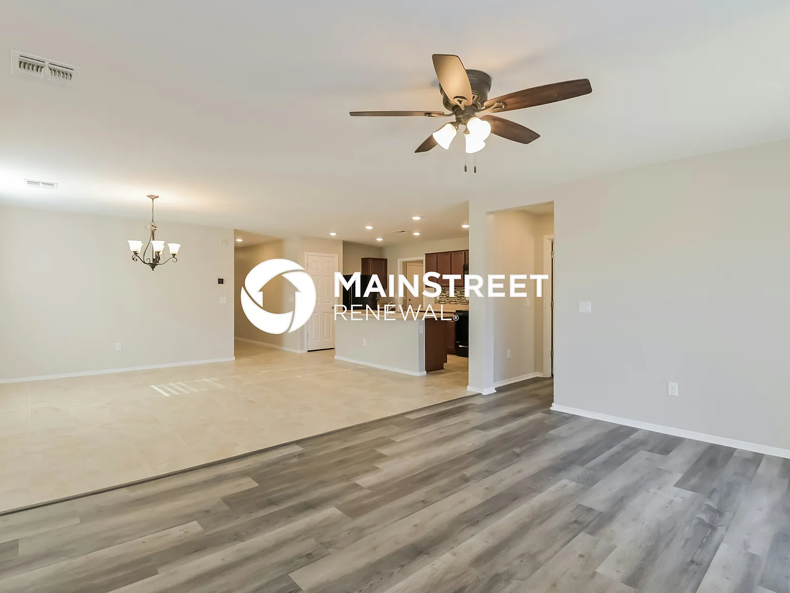 8586 W Magpie Pl — Photo 3
