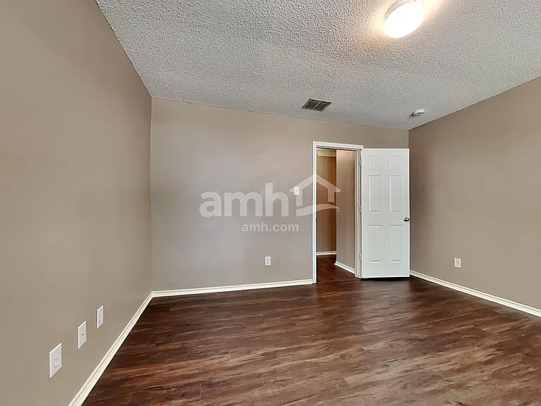 3028 Misty Ridge Ln — Photo 15