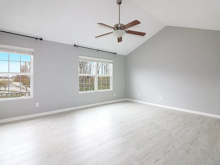 13539 Erlen Dr — Photo 21