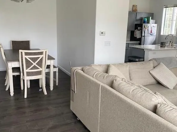 2135 Bobs Hollow Ln Unit A, Dupont, WA 98327