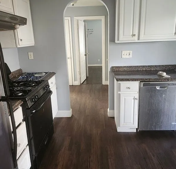 75 Judson Pl — Photo 4