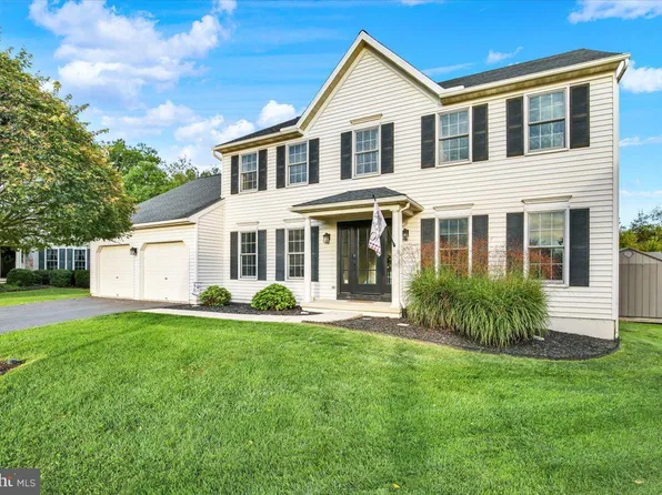131 Quarry View Dr, Morgantown, PA 19543