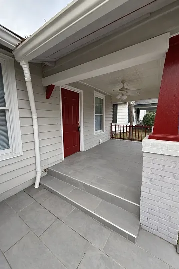 391 Madison St — Photo 2