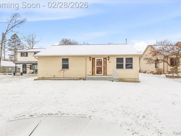 795 N Parent St, Westland, MI 48185