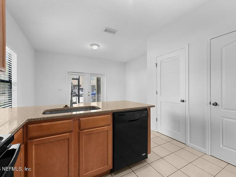 253 Syrah Way — Photo 11