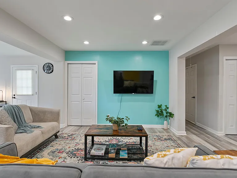 3032 Brook Dr — Photo 28