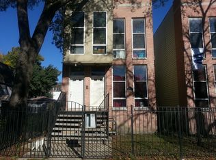 4442 W Cortez St #1, Chicago, IL 60651