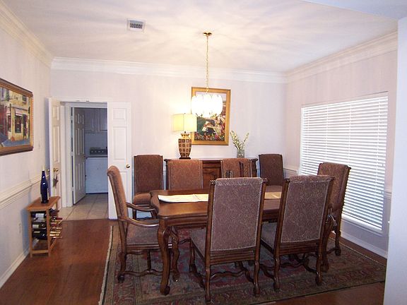 3rd image of 5319 Bentwood Ln