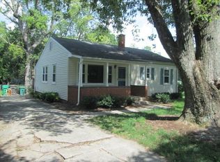 1106 Terrell Dr, High Point, NC 27262