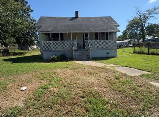 200 Forest St, Clinton, SC 29325