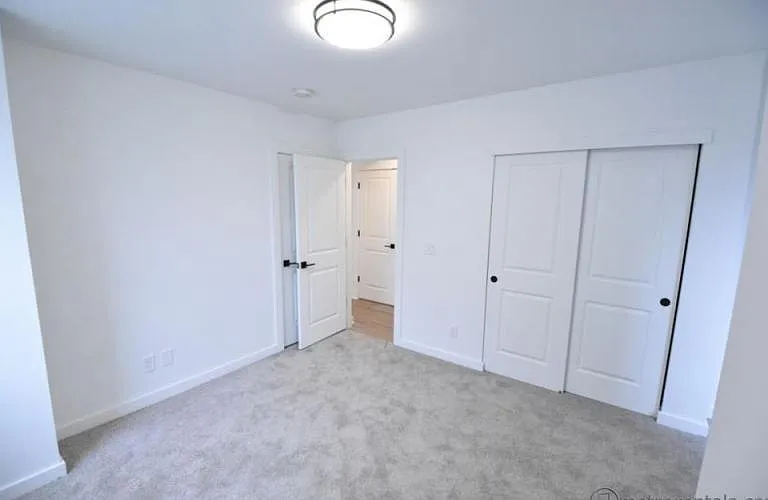 1400 Hamlet St — Photo 7