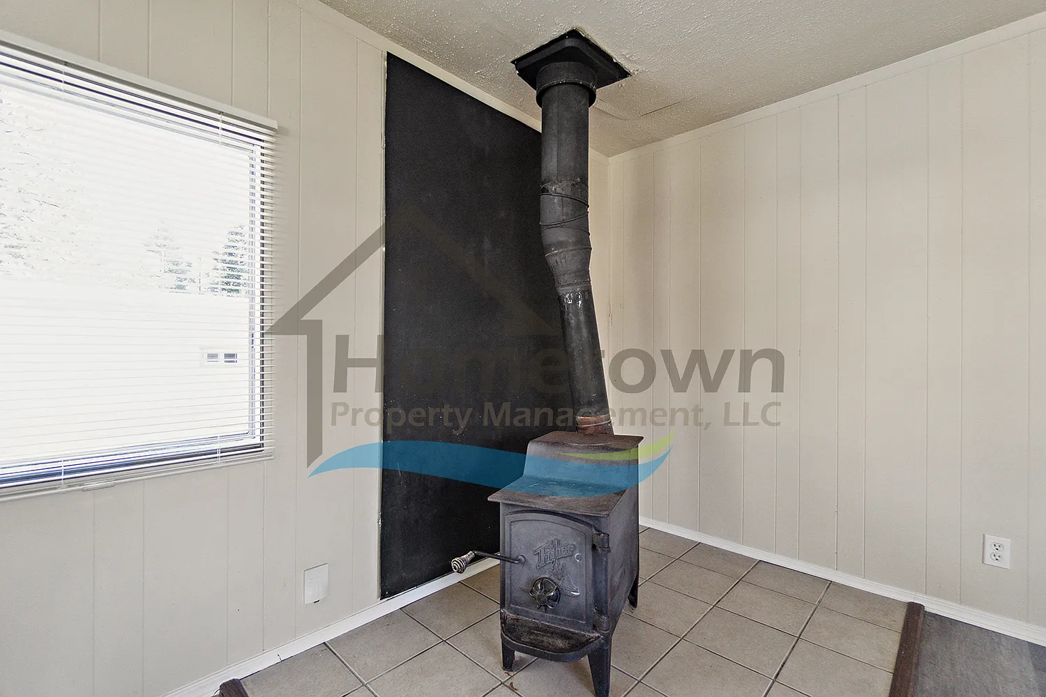2 bed, 924 sqft, $1,200 — Photo 4