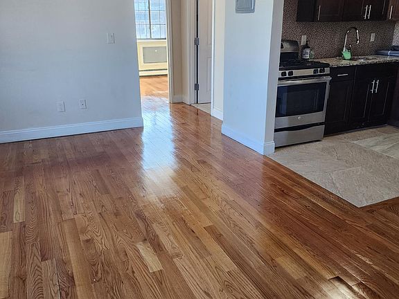 2nd image of 3988 Bronxwood Ave APT 2