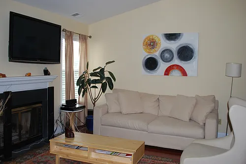 202 Salem Ct #12 Photo 1