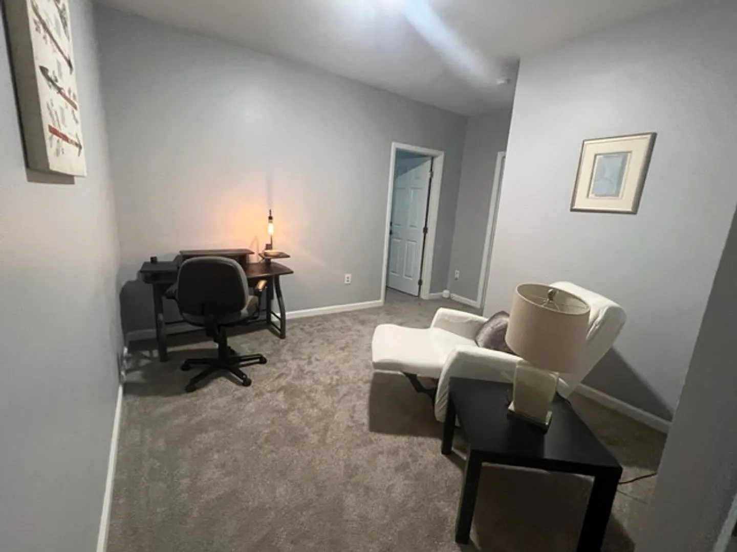 Room for Rent in 6 Bedroom House at 2119 Abby Knoll Dr — Photo 3