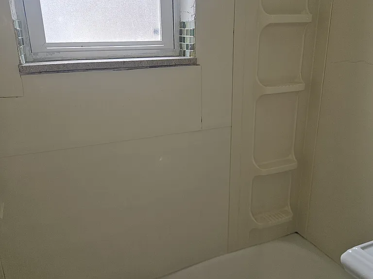 tub/shower