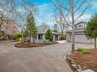 610 Chestnut St, Ashland, OR 97520