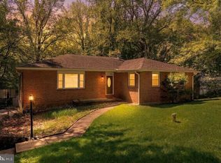 871 Shore Acres Rd, Arnold, MD 21012