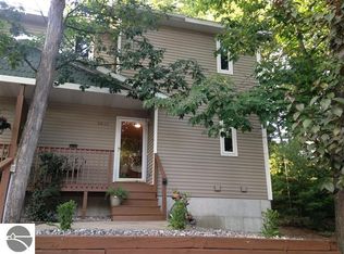3942 Sherwood Forest Dr #8, Traverse City, MI 49686