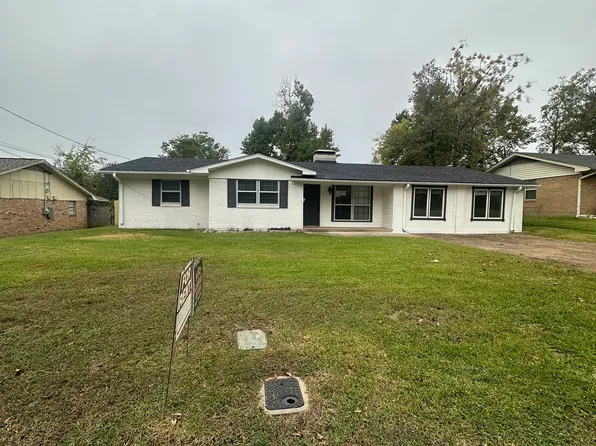 3211 S Keaton Ave, Tyler, TX 75701