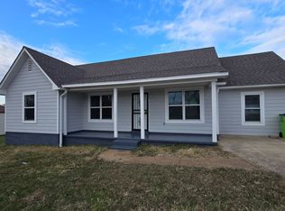 224 Junior Dr, Covington, TN 38019