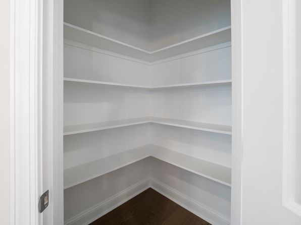 virginia-beach-virginia-402647318 picture