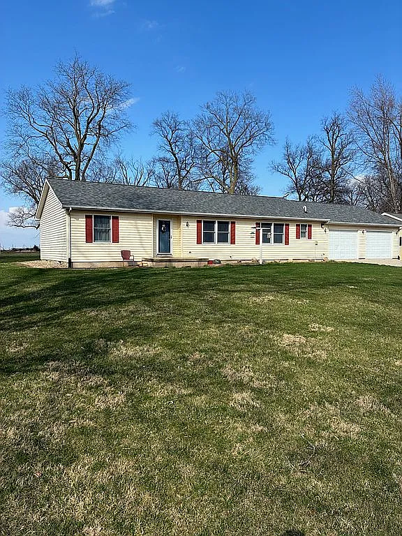 1835 E 2850 North Rd photo 1
