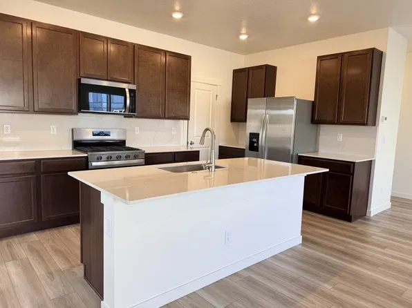4538 W Quarterhorse St, Meridian, ID 83642