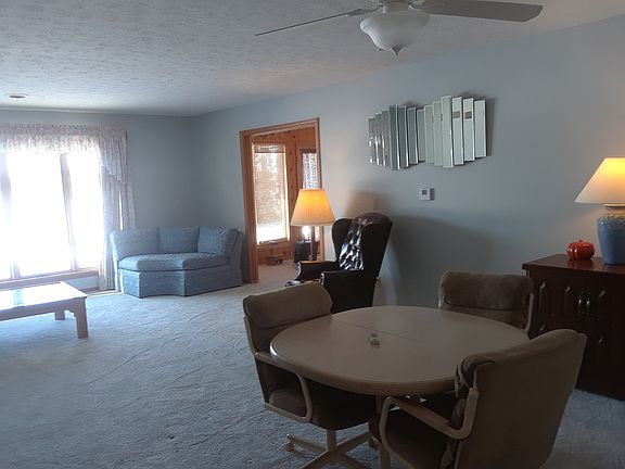 3rd image of 4112 Nellie Cir