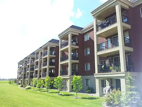 500 Palisades Way — Photo 1