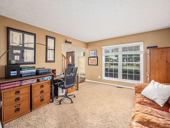 5th image of 3969 Wedgewood Place Dr