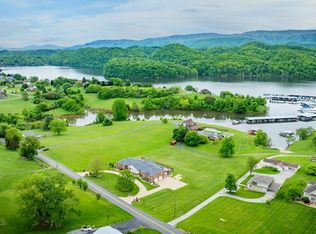 20484 Lake Rd, Abingdon, VA 24211