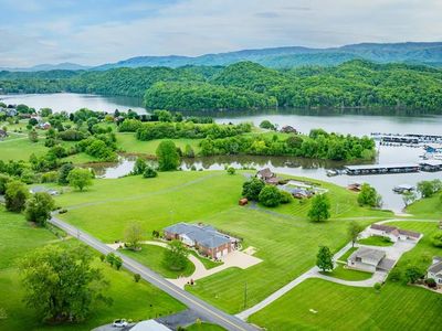 20484 Lake Rd, Abingdon, VA, 24211