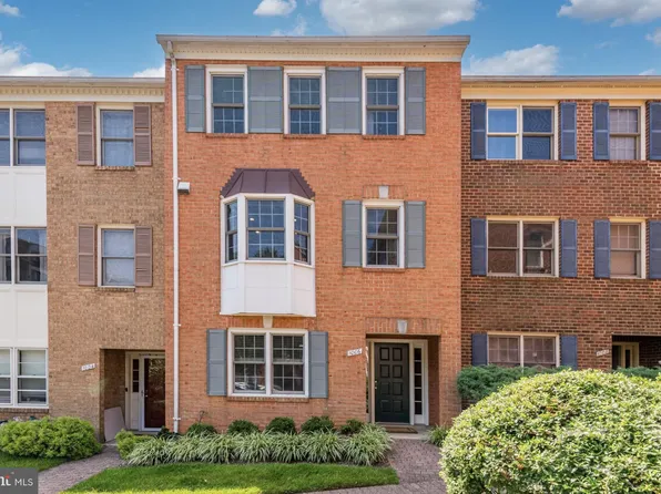 1006 N Cleveland St, Arlington, VA 22201