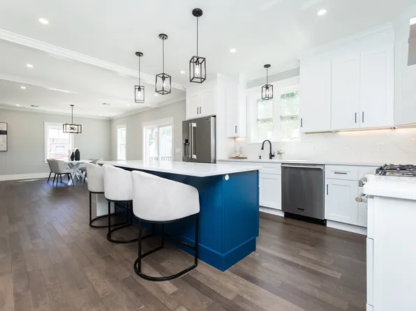 885-887 Adams St #2, Dorchester Center, MA 02124