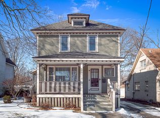 908 Duncan Ave, Elgin, IL 60120